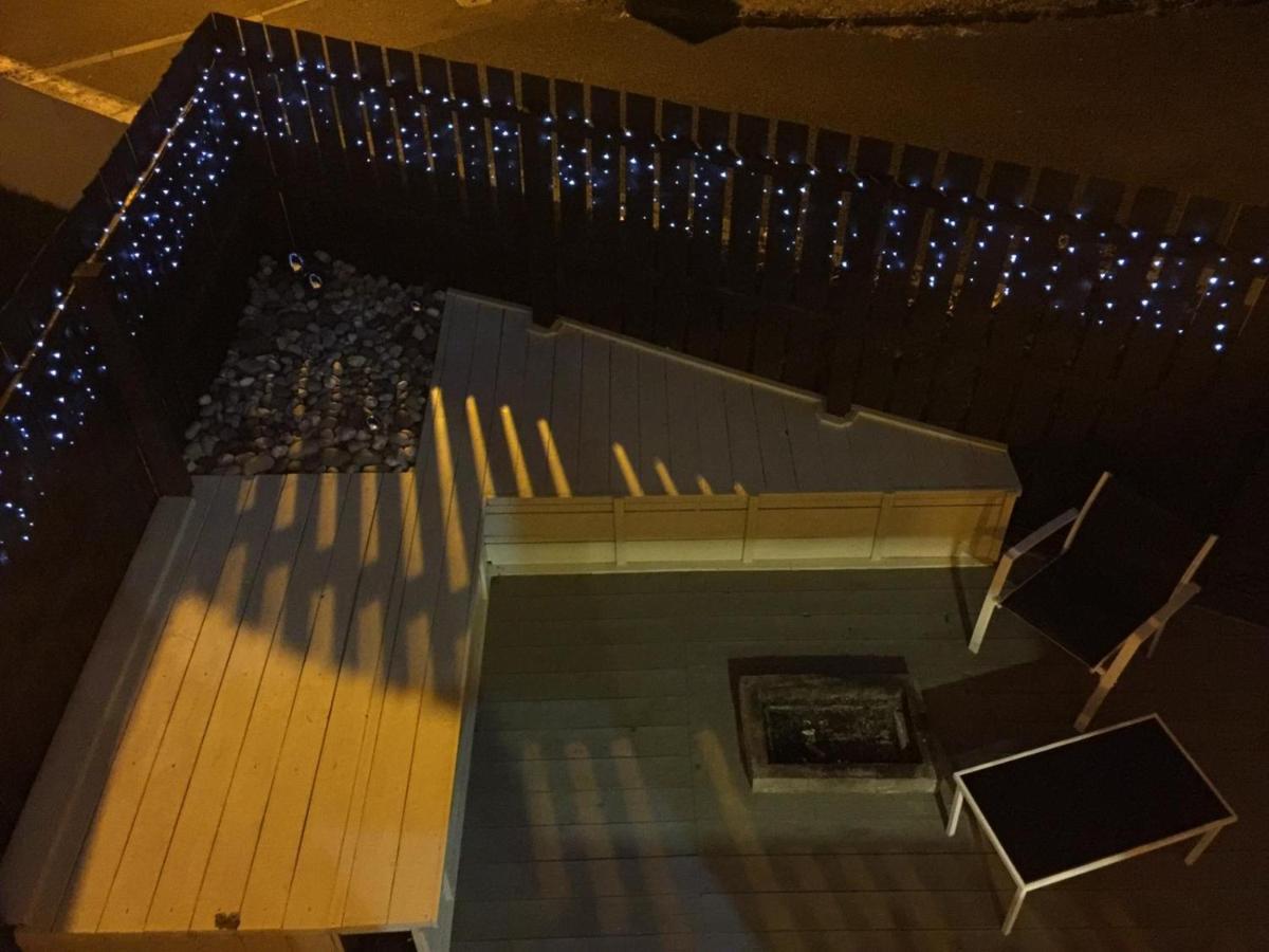 Holiday Home In Ballycastle - Fainne Na Cairde Exteriör bild