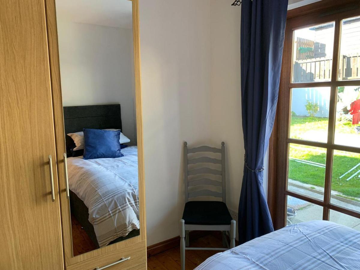 Holiday Home In Ballycastle - Fainne Na Cairde Exteriör bild